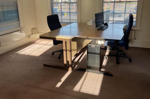 £375 per month - 2 desks in private office share, excellent central Watford location